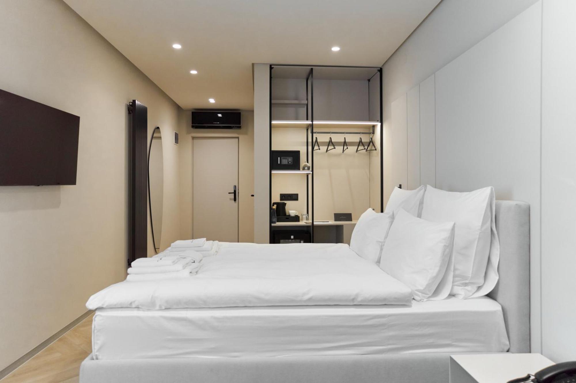 Hotel Laudon Oezjhorod Kamer foto