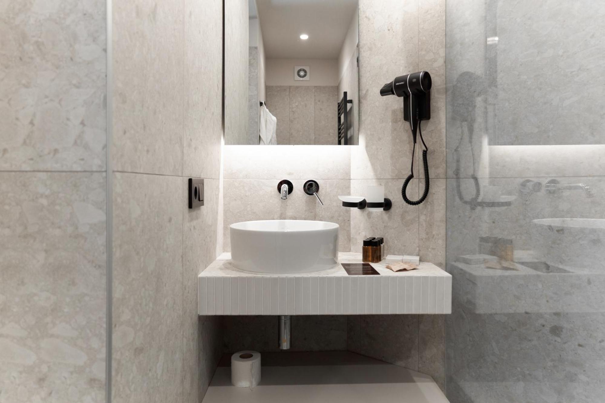 Hotel Laudon Oezjhorod Kamer foto